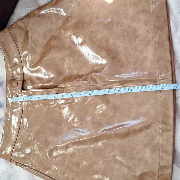 🆕️[6] "retro mini skirt " - Picture 8 of 8